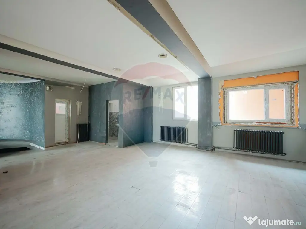 De închiriat – Spațiu comercial 281 mp, Bulevardul De... 