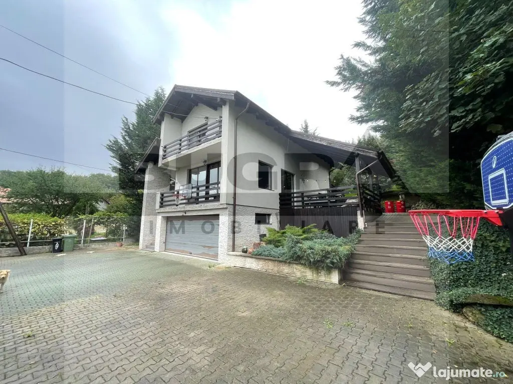 Vila langa padure, panorama superba, 250mp, zona Faget