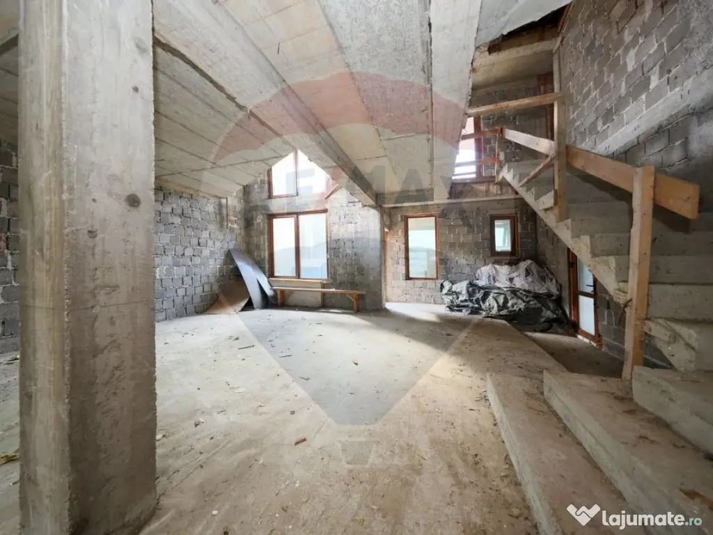 CASA LA ROSU | TOMIS 21 | 325MP | 346MP CURTE | 470 TEREN... 