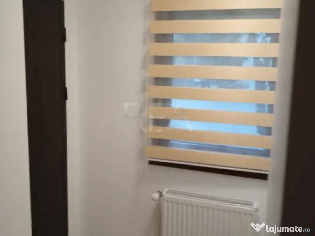 Doua case 6 camere, zona Dorobanti, pret negociabil.