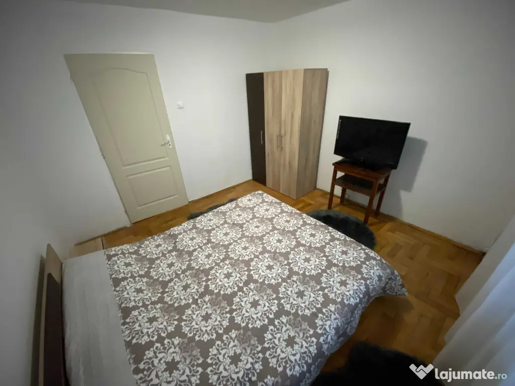 Apartament 2 camere zona Judetean , Zizinului,122000 Euro 