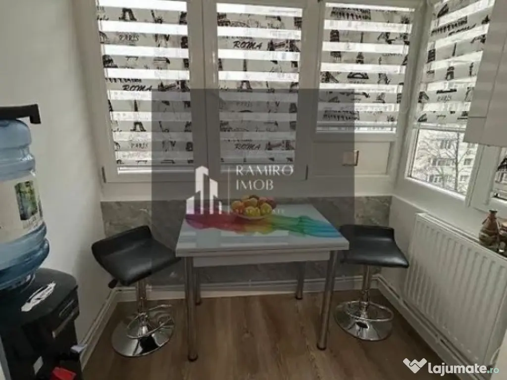 3 Camere - Metrou 1 Decembrie la 3 minute - Centrala Proprie 