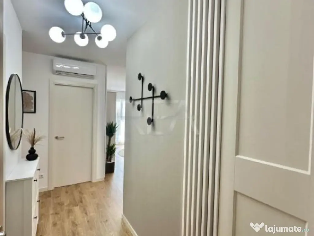 3 camere Hercesa Stellaris 