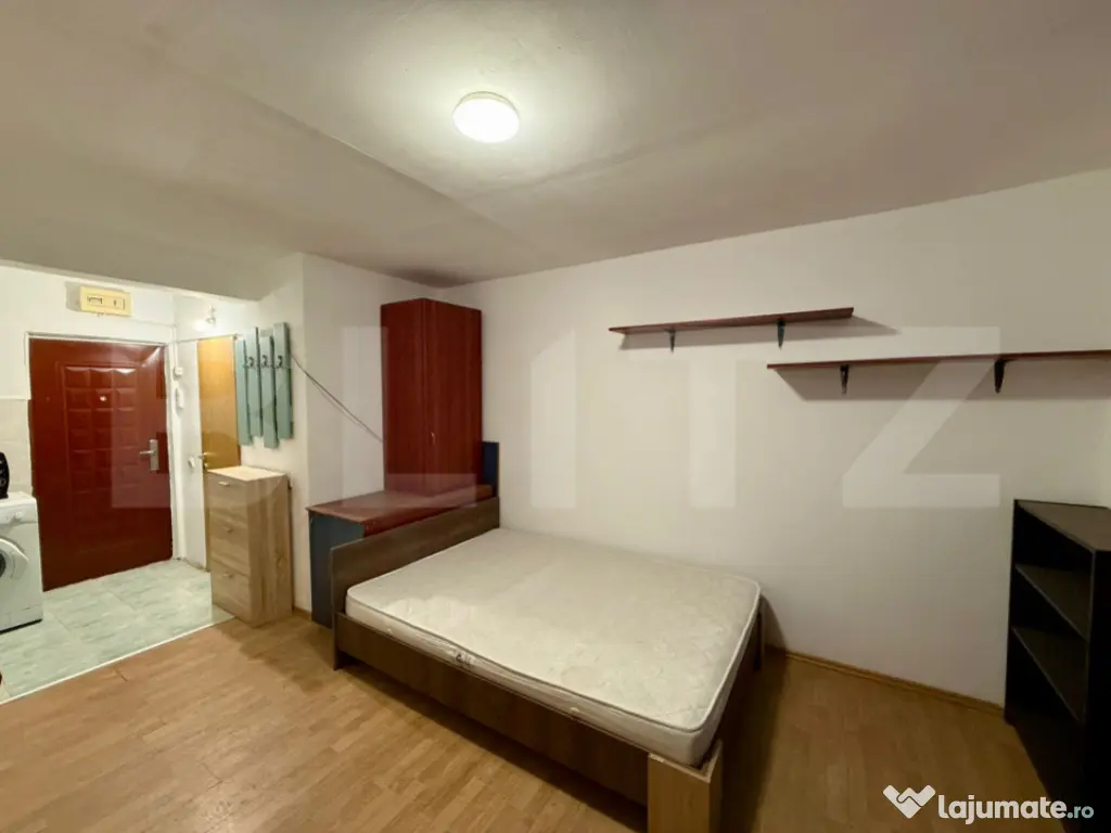 Garsonieră în zona Triaj – ideală pentru locuit sau in