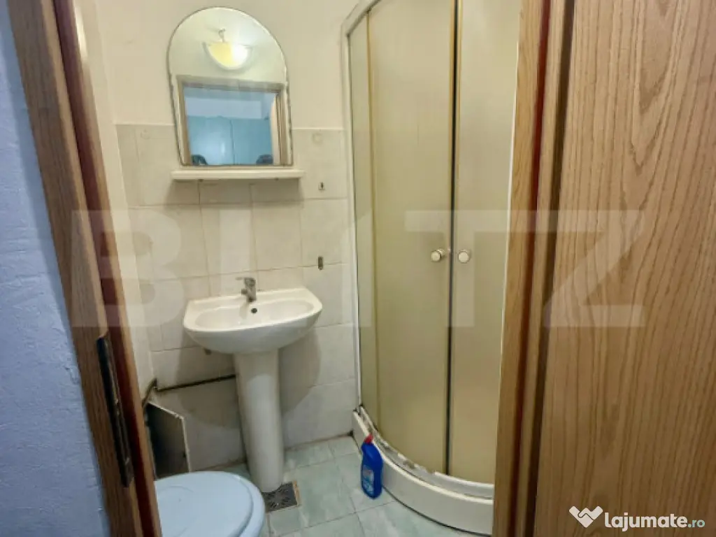 Garsonieră în zona Triaj – ideală pentru locuit sau in