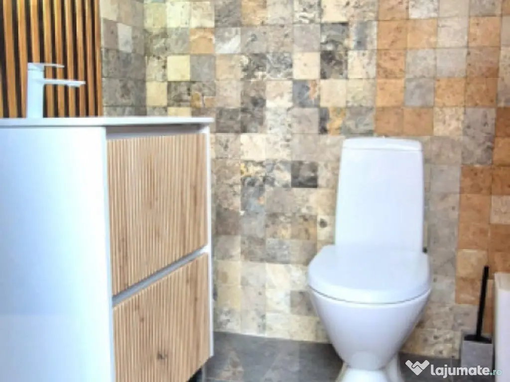 Casă Individuală cu 5 camere, foișor și curte complet am 