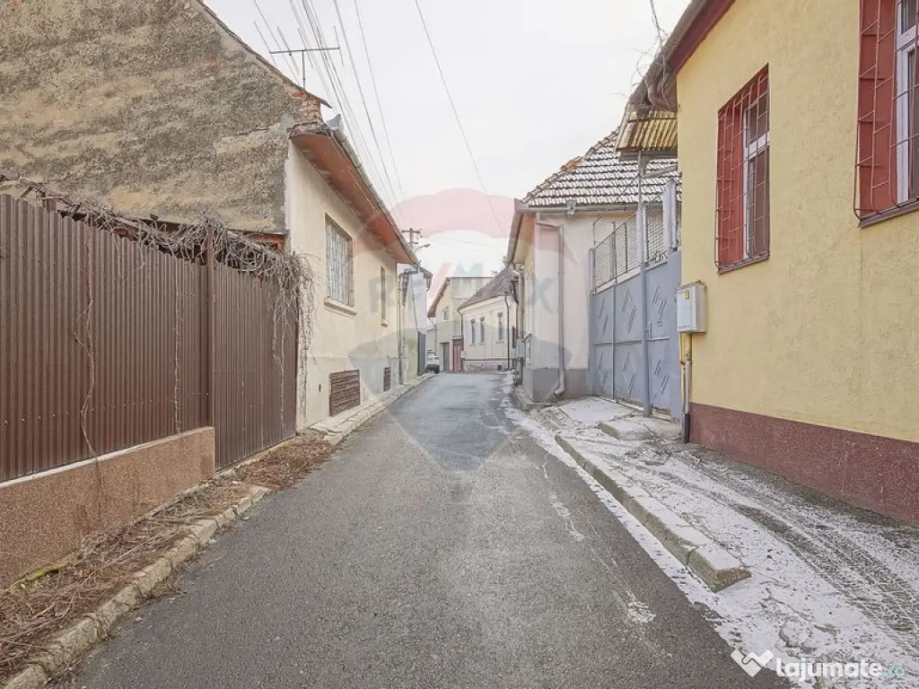 Casa de renovat de vanzare, Str. Dealu Cetatii, Comision 0%