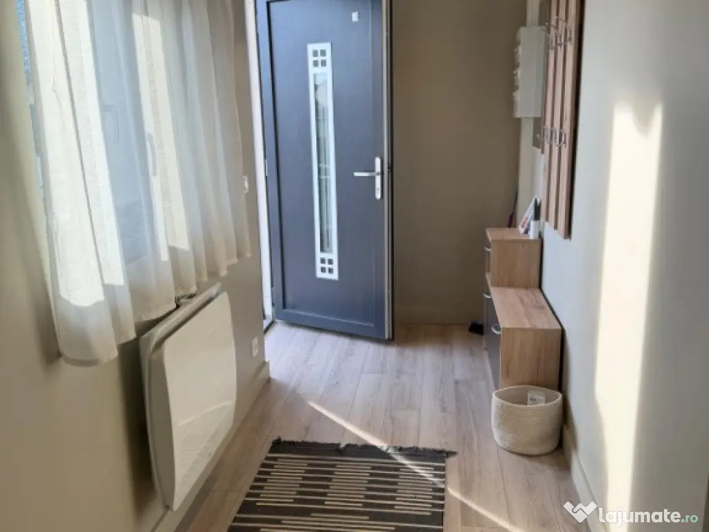 Apartament 1 camera la casa, zona Bujac, etaj 1