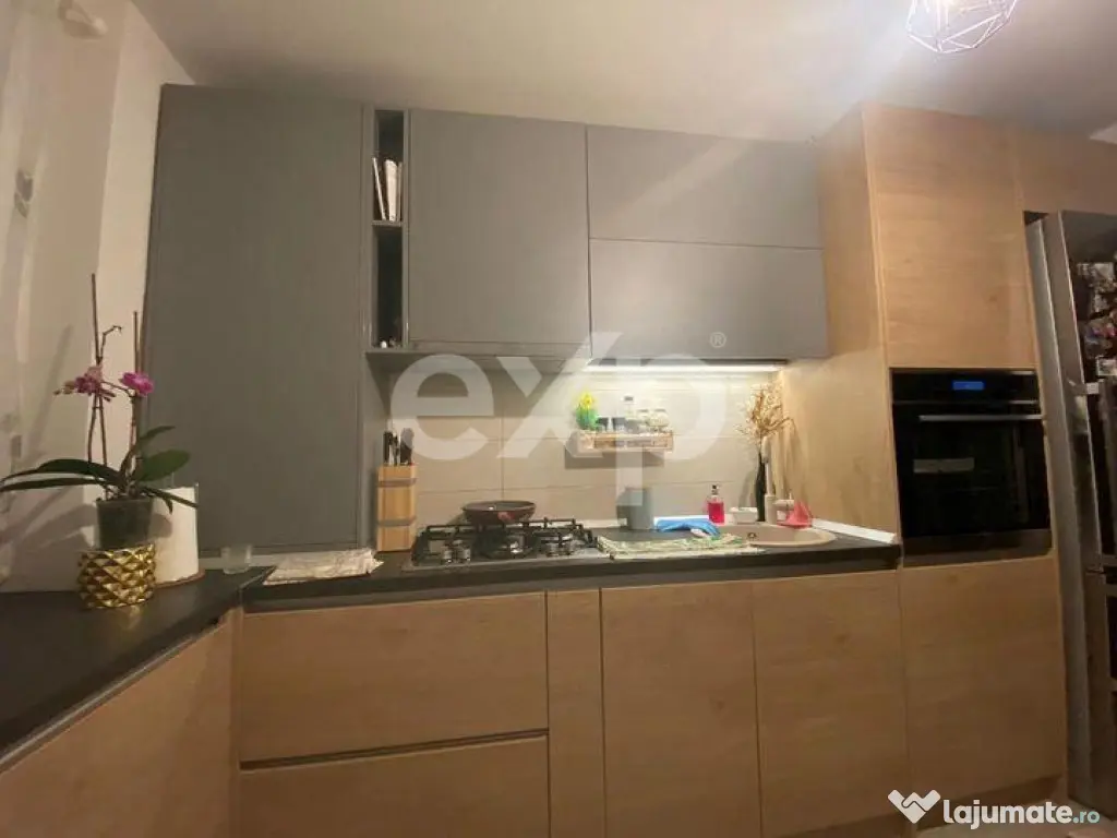 Apartament 2 camere - Tractorul Urban Coresi -loc parcare- 5 