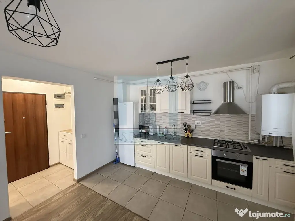 Apartament 2 camere, parcare,boxa,terasa 16 mp-zona Tract...