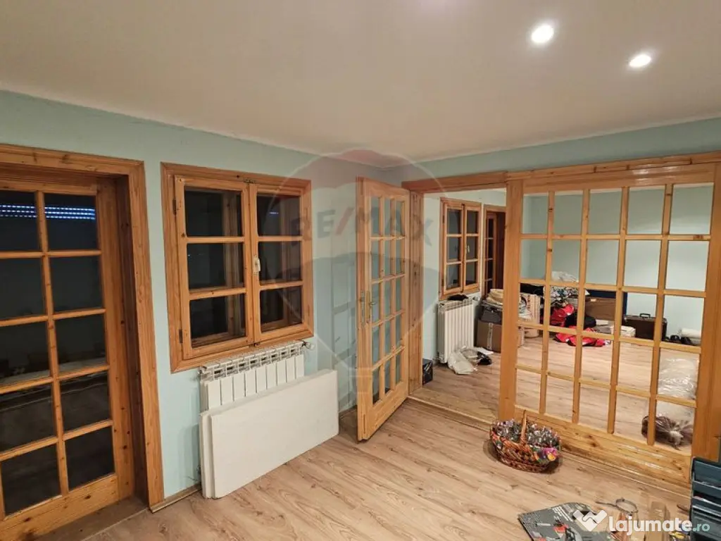 Casă / Vilă cu 6 camere, Gura Humorului, Suceava 