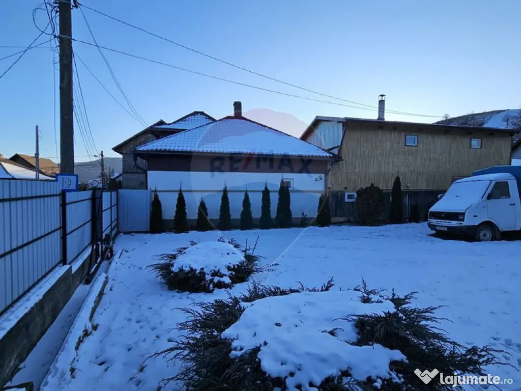 Casă / Vilă cu 6 camere, Gura Humorului, Suceava 