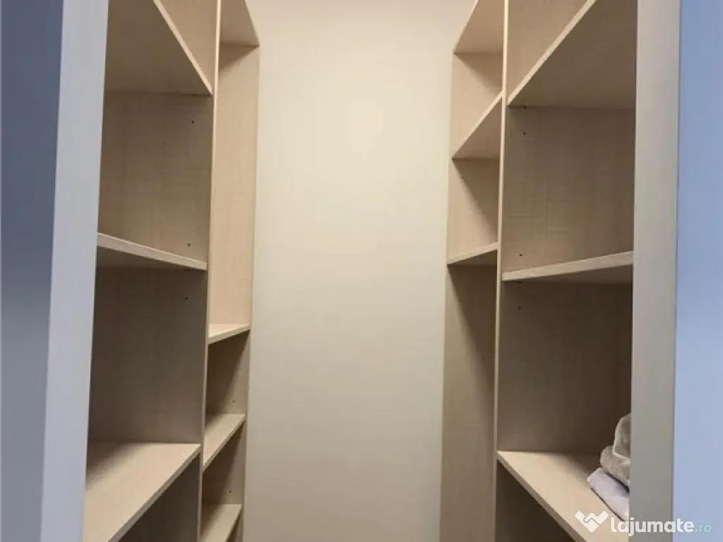 Apartament doua camere Tractorul 