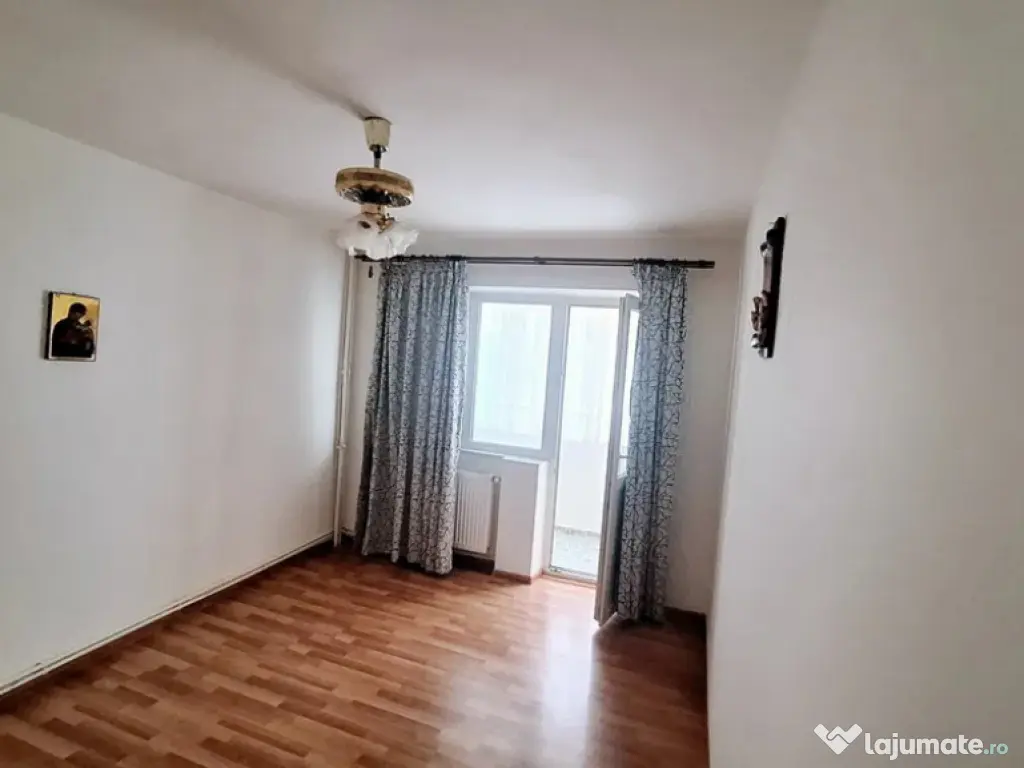 Apartament Cu 2 Camere Semidecomandate Zona Ultracentral 