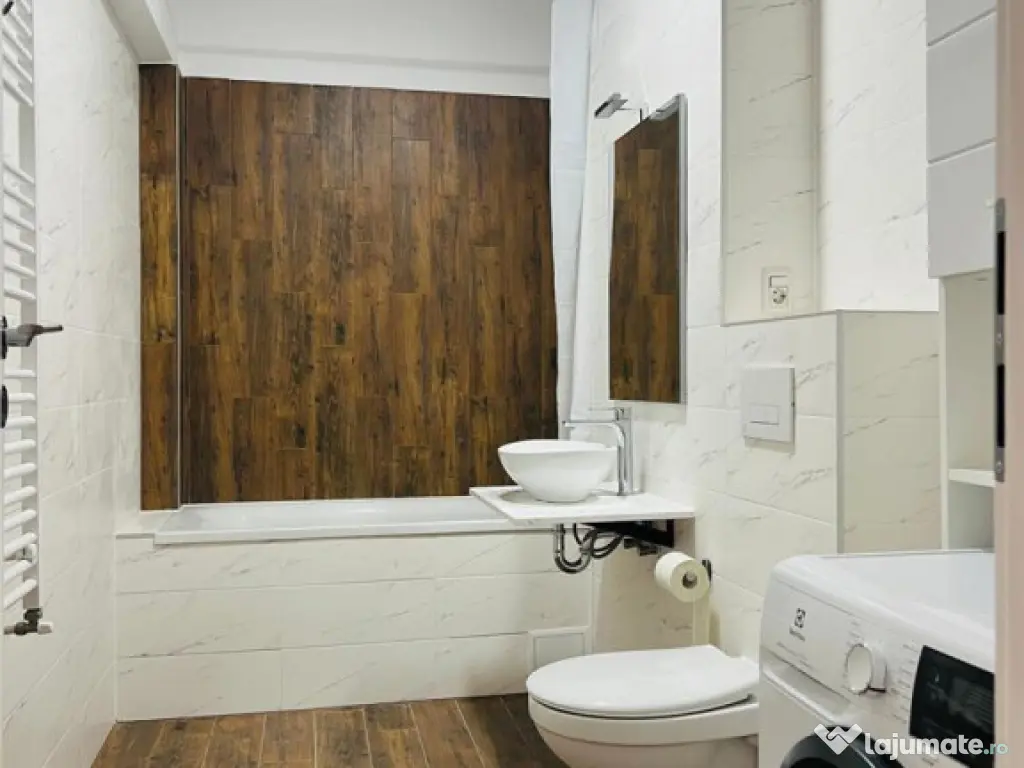 Decomandata,bloc nou,terasa,loc parcare, aria Coresi,Tractor 