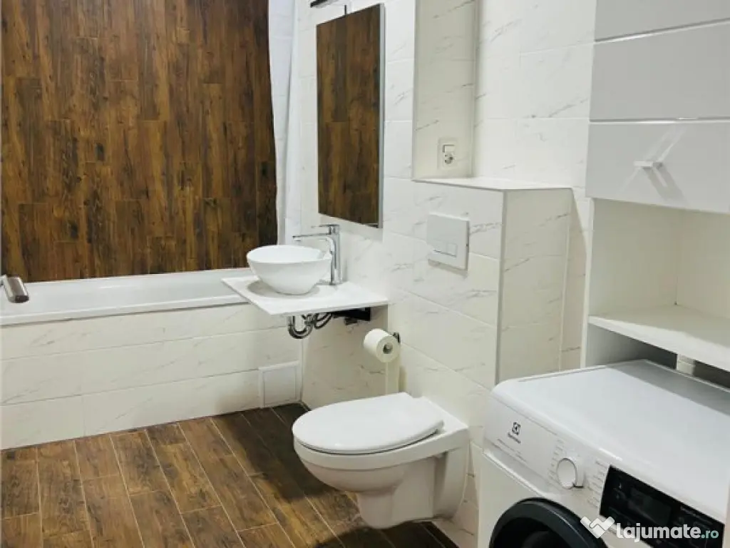 Decomandata,bloc nou,terasa,loc parcare, aria Coresi,Tractor 