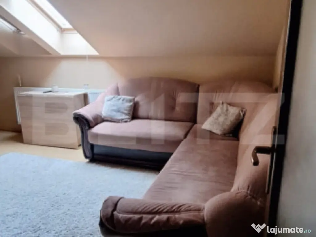 Apartament cu 2 cam, 58 mp, etaj 4, mansarda, cu parcare ,in