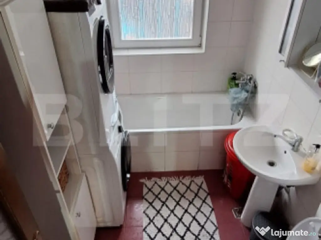 Apartament cu 2 cam, 58 mp, etaj 4, mansarda, cu parcare ,in