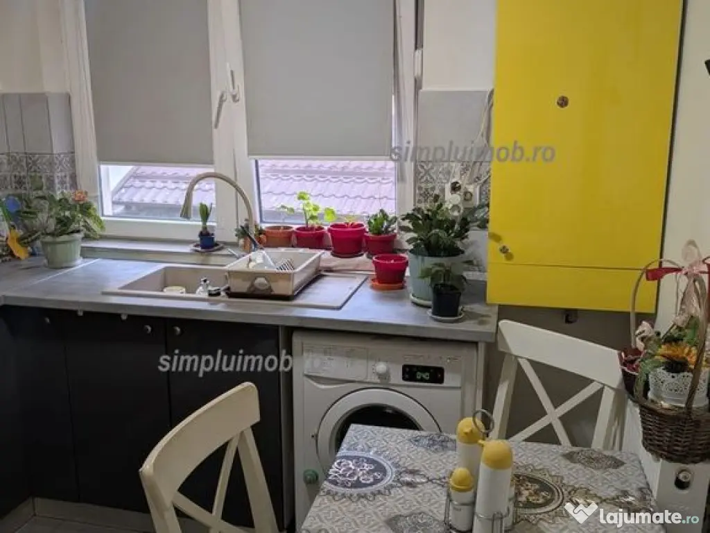 Decomandat Bloc Nou Centrala Proprie 2 Camere Titan 