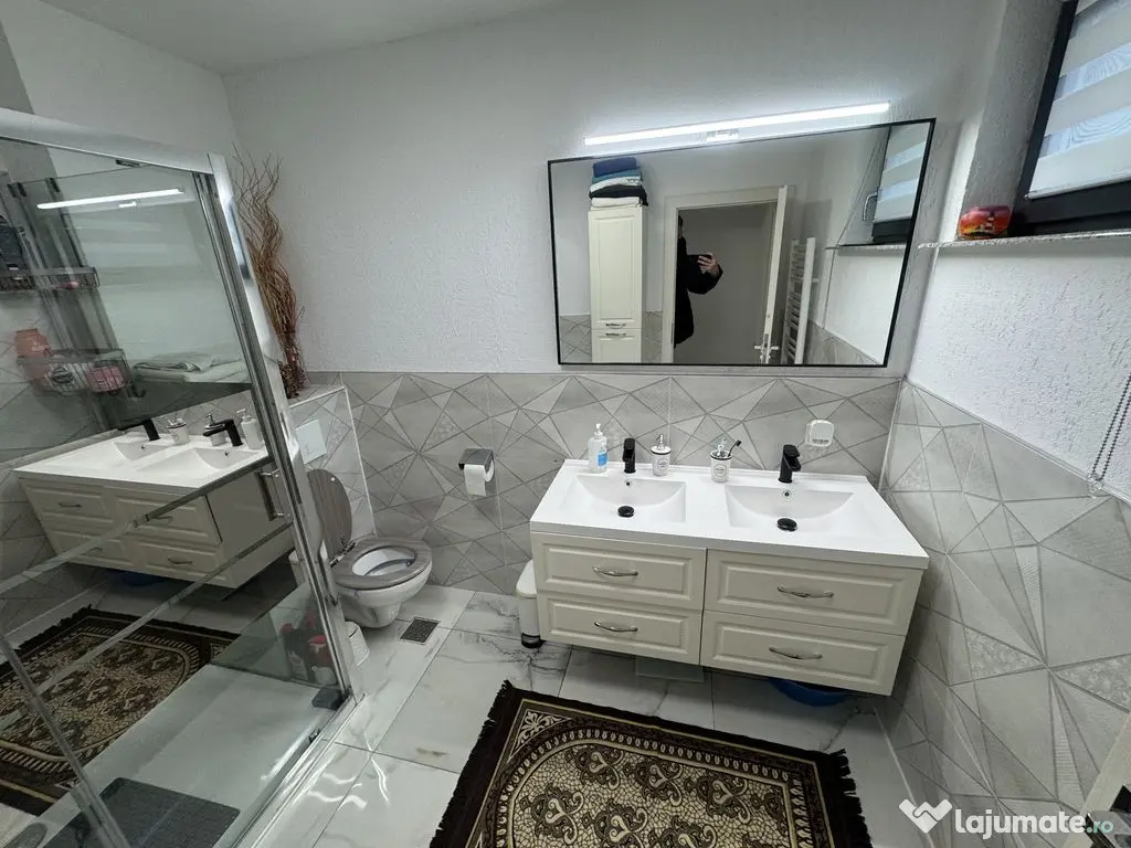 Casă / Vilă deosebită zona Medeea – oportunitate exc...