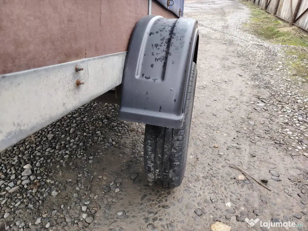 REMORCA 750 KG Remorcuta 