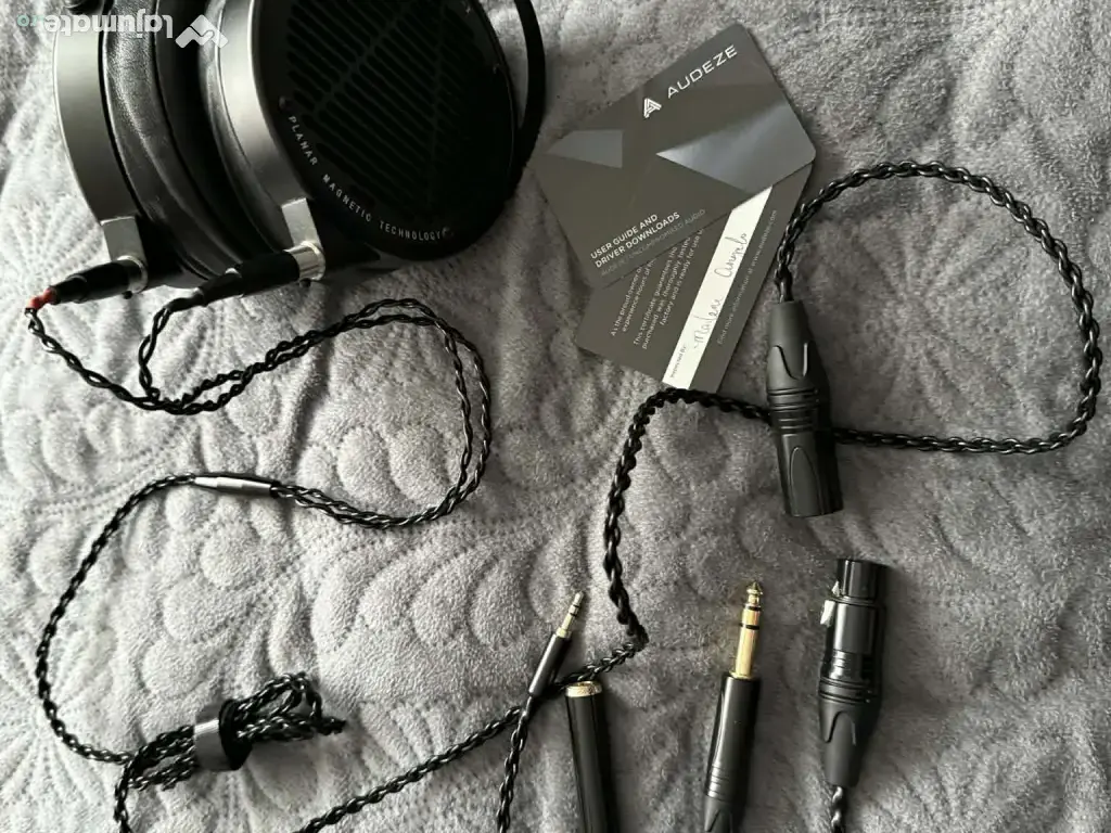 Vând căști Audeze LCD X, cablu balansat, earpads din piele, model 2025 