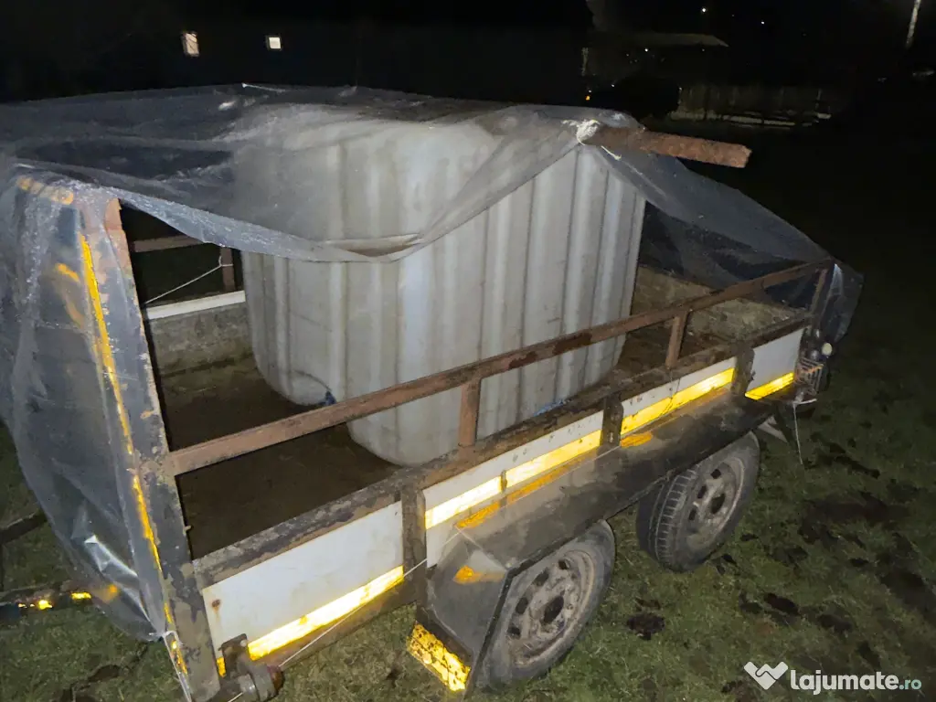 Vand remorca urgent 