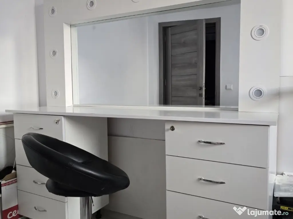 Donez in stare foarte buna unei fete care are nevoie 