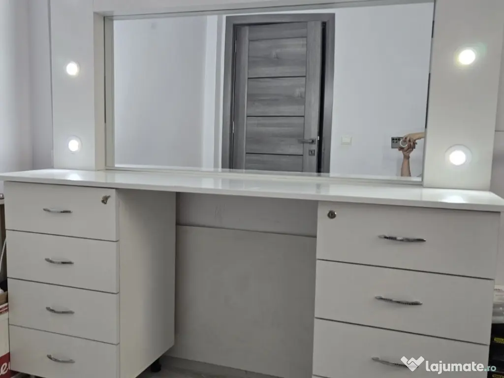 Donez in stare foarte buna unei fete care are nevoie 