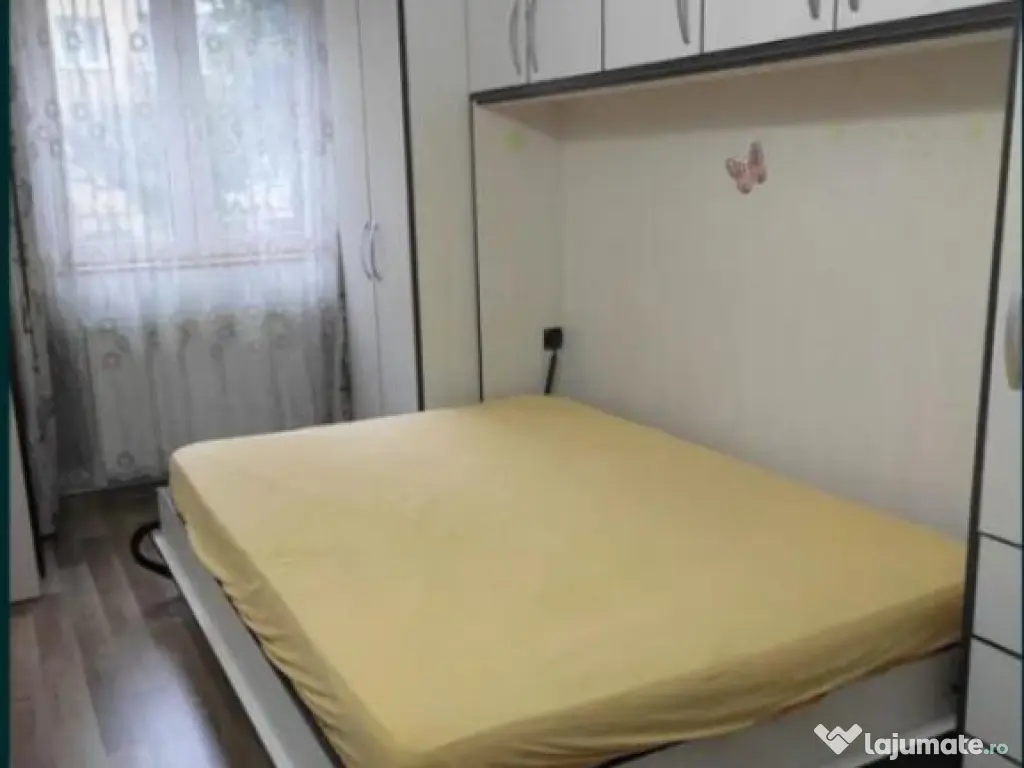 Apartament spatios 3 camere Astra 