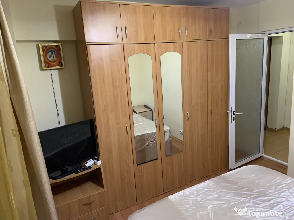 Apartament 2 camere de închiriat 