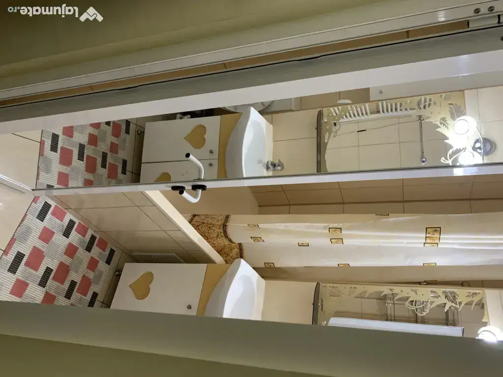 Apartament 2 camere de închiriat 