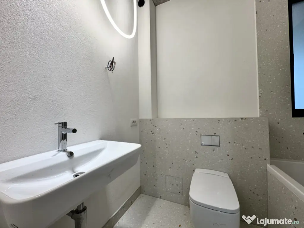 Duplex premium 4 camere | Curte 50mp | 2 Parcari | Dorobanti 