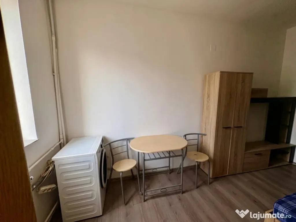 Garsoniera | 21 mp | zona CET | bloc izolat termic 