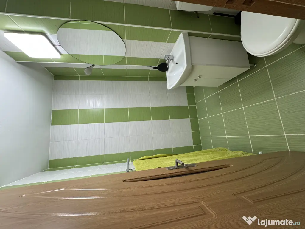 Vând garsonieră în Tudor 