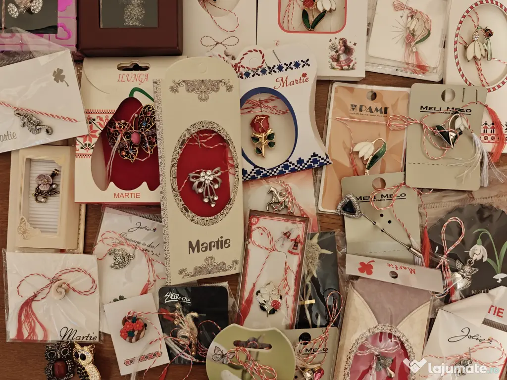 29 Martisoare diverse