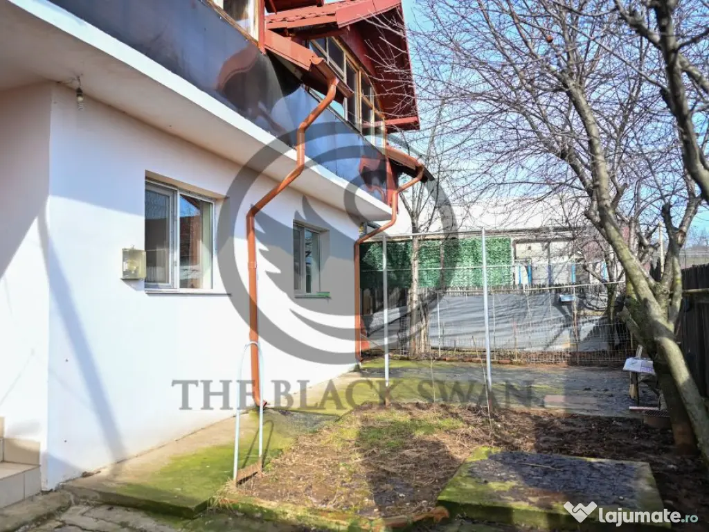 Casa cu 7 camere de vanzare | Zona Centrala, Baicoi | Com... 