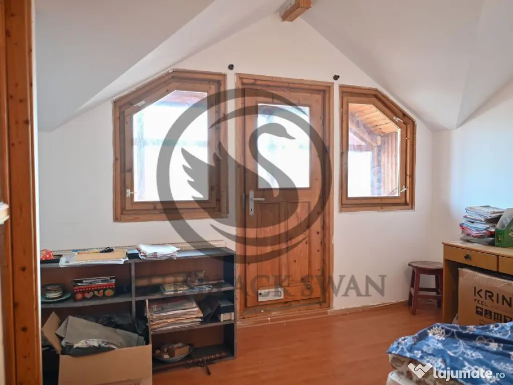 Casa cu 7 camere de vanzare | Zona Centrala, Baicoi | Com... 