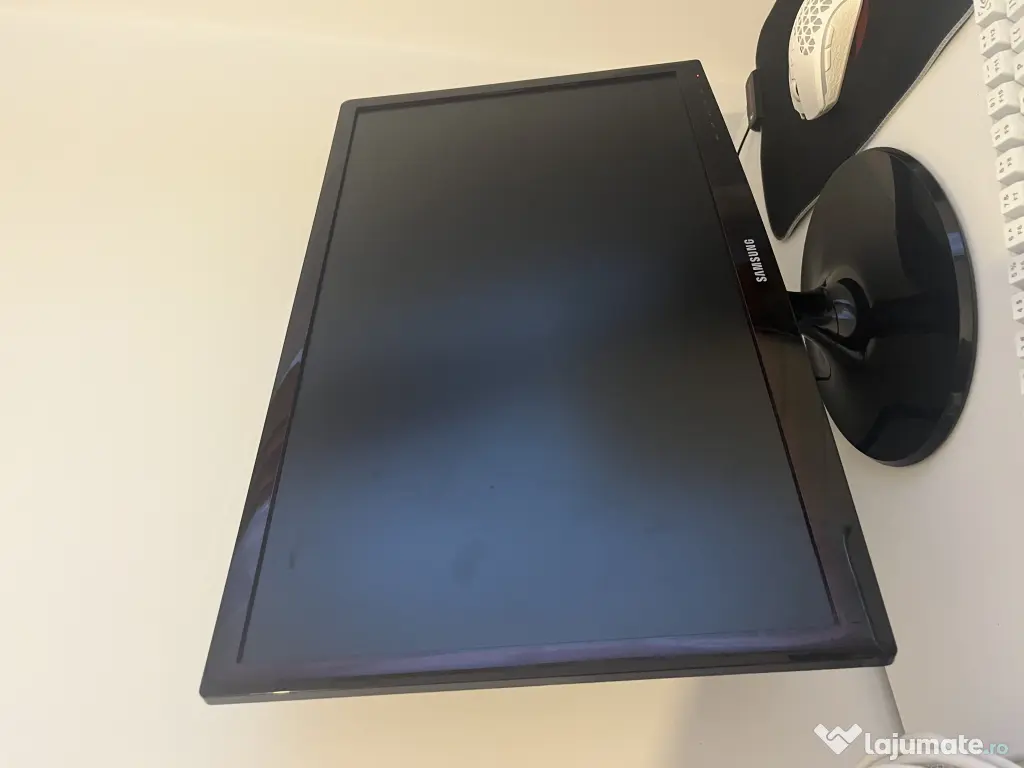 Monitor Samsung 60-75Hz