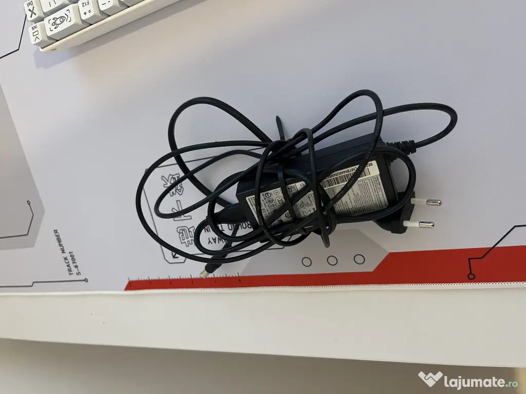 Monitor Samsung 60-75Hz