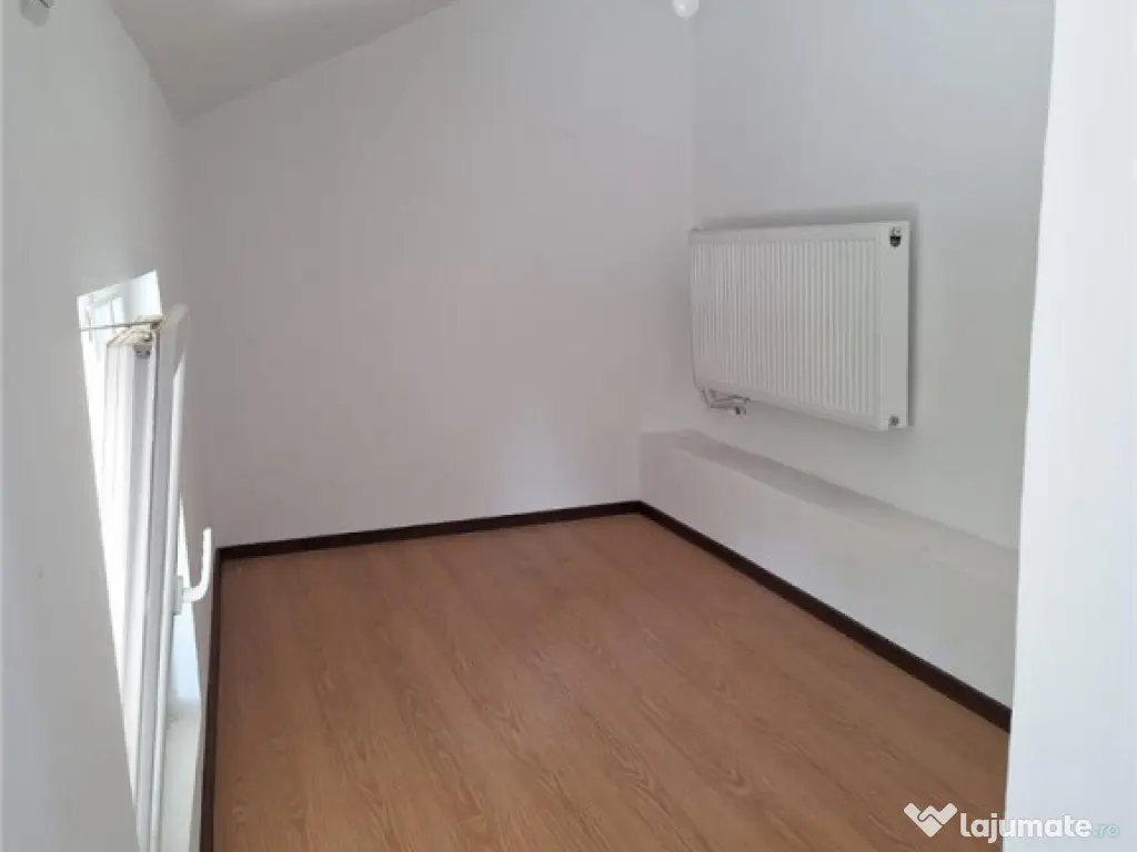 Resedinta spatiu profesional de inchiriat, Ghimbav – Ce...