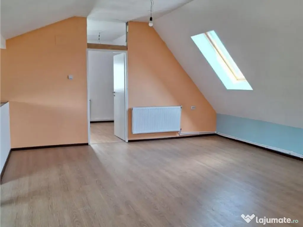 Resedinta spatiu profesional de inchiriat, Ghimbav – Ce...