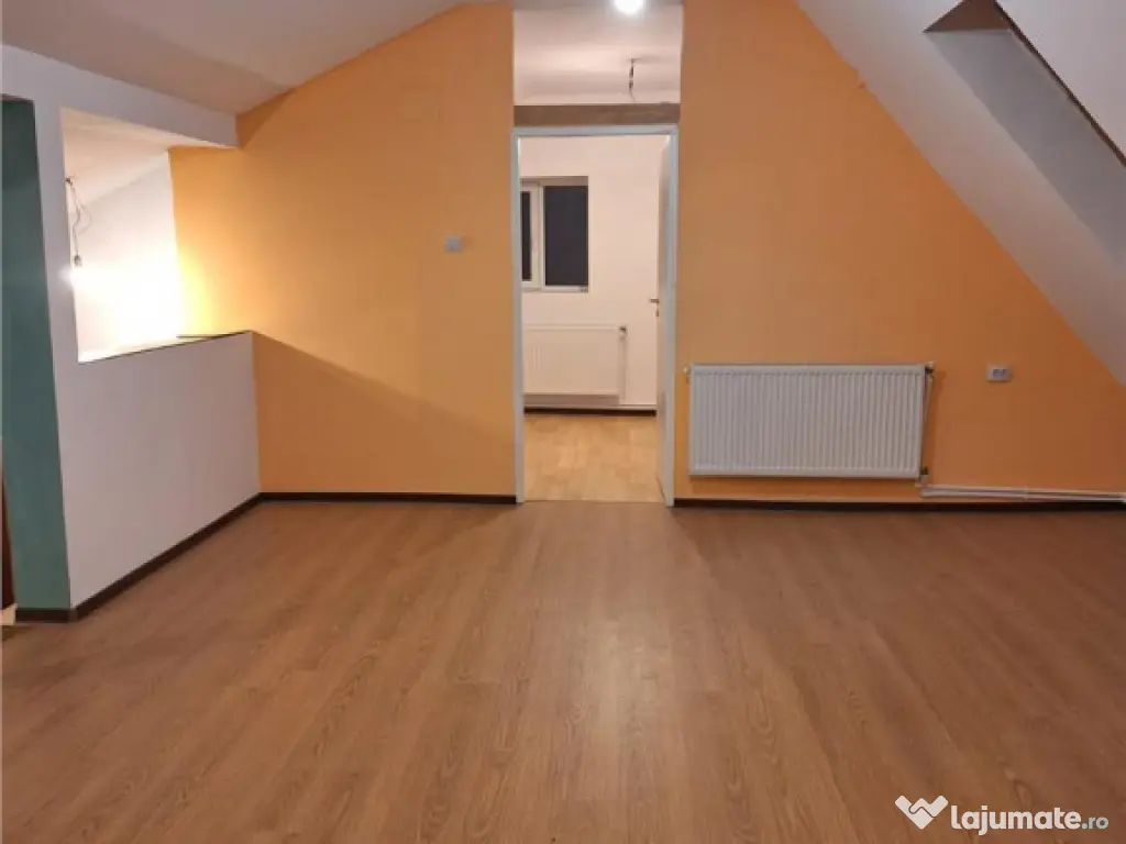 Resedinta spatiu profesional de inchiriat, Ghimbav – Ce...