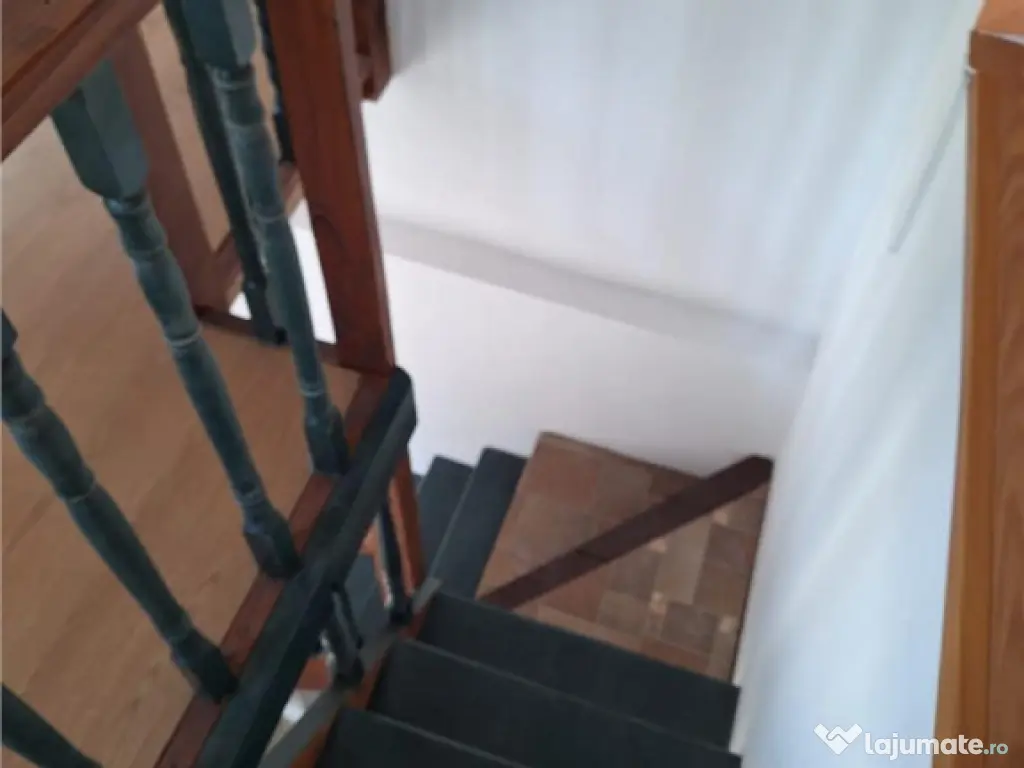 Resedinta spatiu profesional de inchiriat, Ghimbav – Ce...