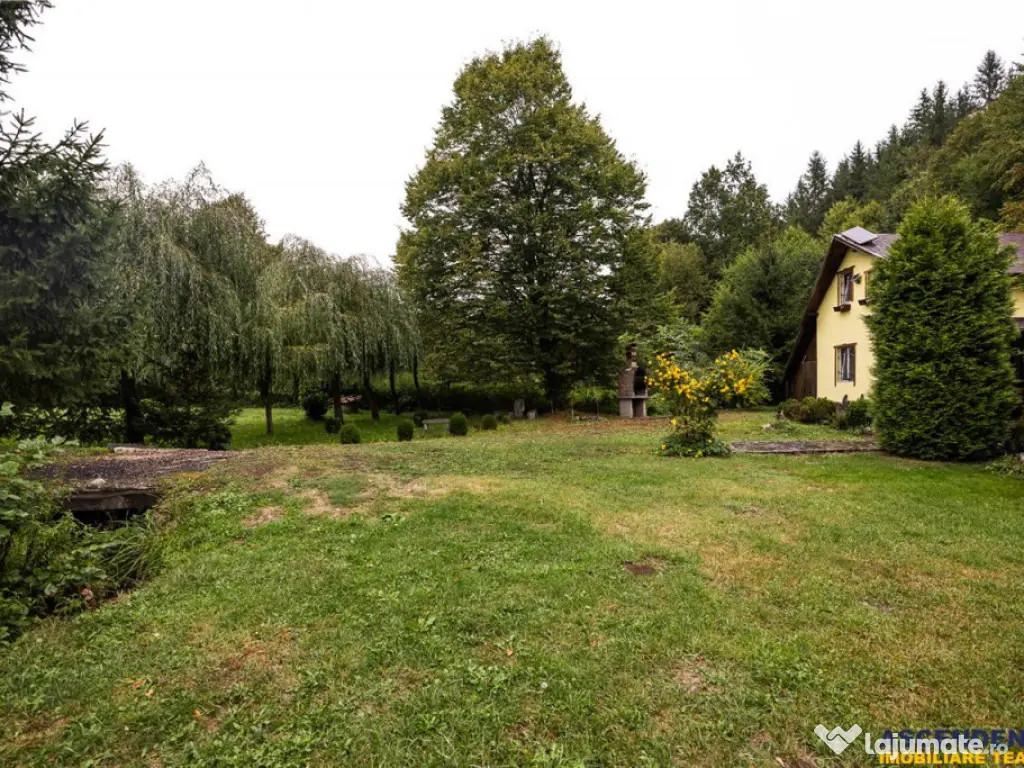 Tur 3D!Cabana de vacanta,zonare valoroasa, cu teren de 2.100