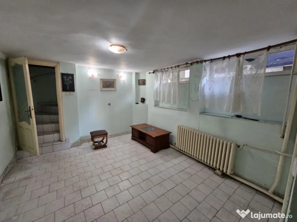 Spatiu comercial, 190 mp utili, zona Centrala 