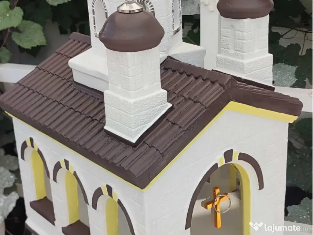 Mini Bisericuta cu Postament 