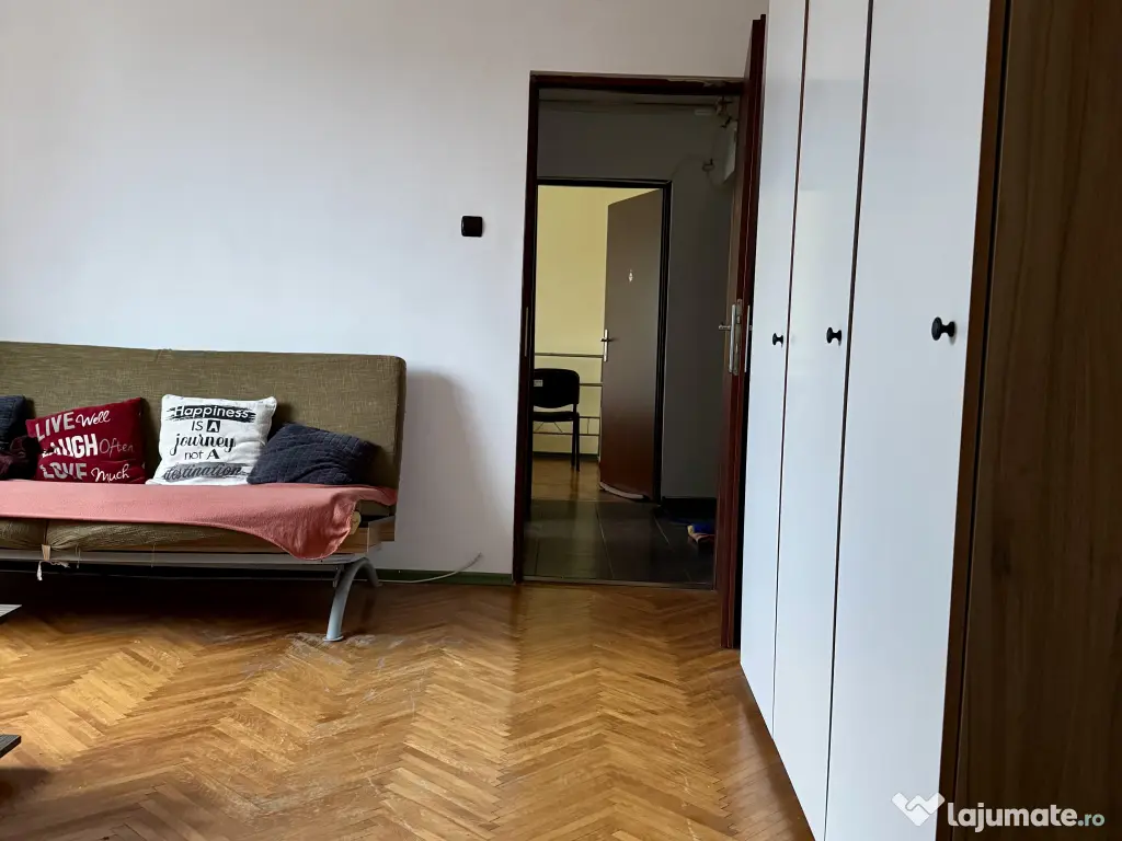 Apartament 3 camere, Ploiesti nord, strada Cameliei