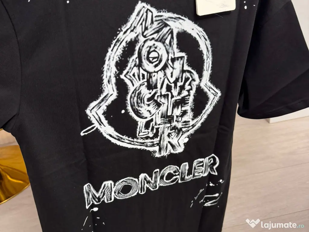 tricou nou marimi disponibile 