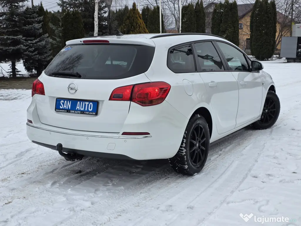 Opel Astra 2015 1.6 CDTI 110 CP euro 6 / RATE fara avans 